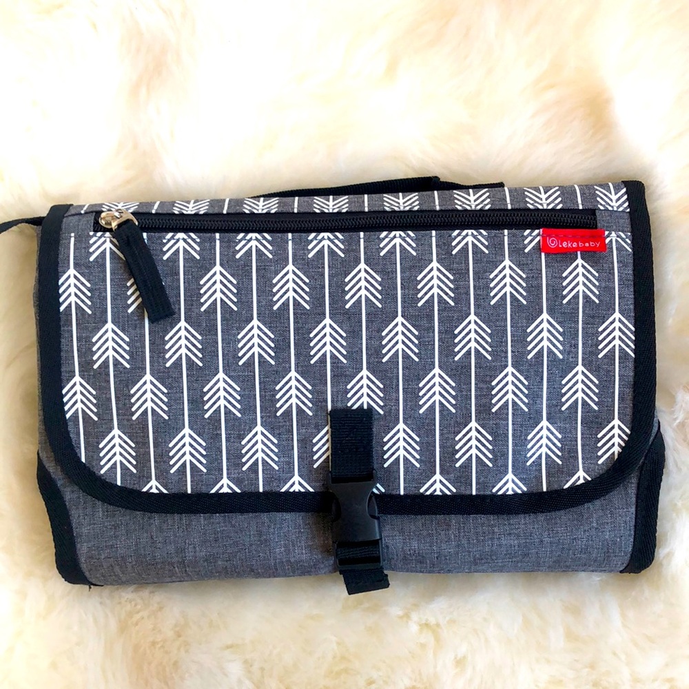 Lekebaby Diaper Bag/Pad NWOT